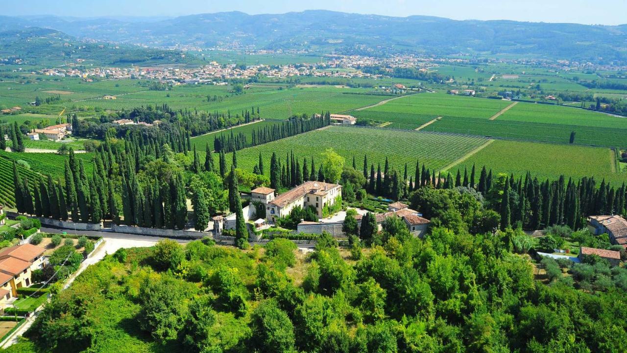 Villa Betteloni Valpolicella Suites سان بيترو في كاريانو المظهر الخارجي الصورة