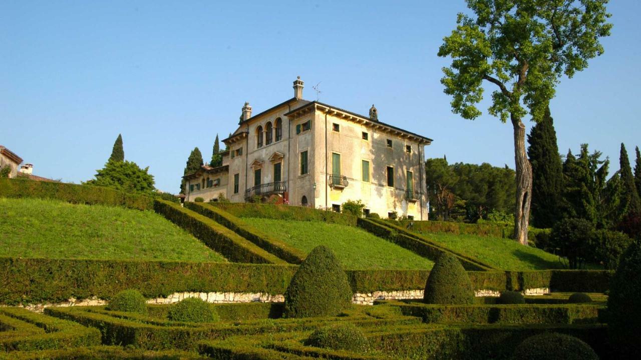 Villa Betteloni Valpolicella Suites سان بيترو في كاريانو المظهر الخارجي الصورة