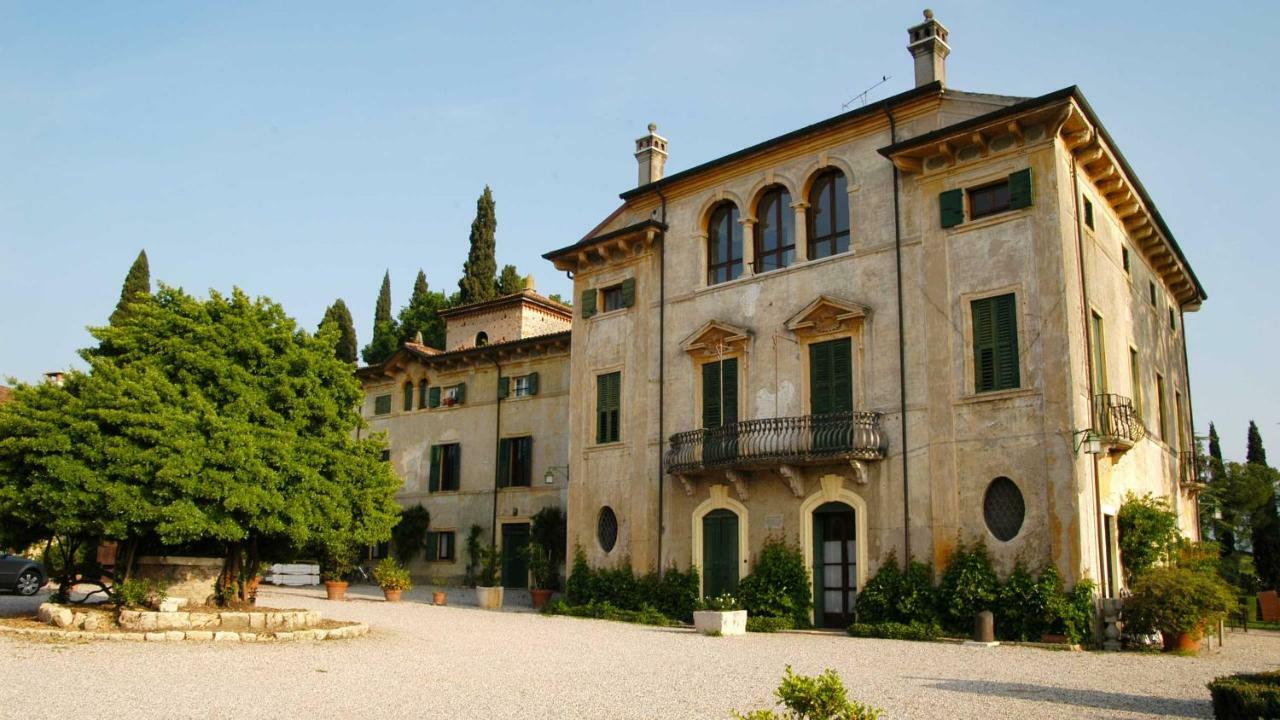 Villa Betteloni Valpolicella Suites سان بيترو في كاريانو المظهر الخارجي الصورة