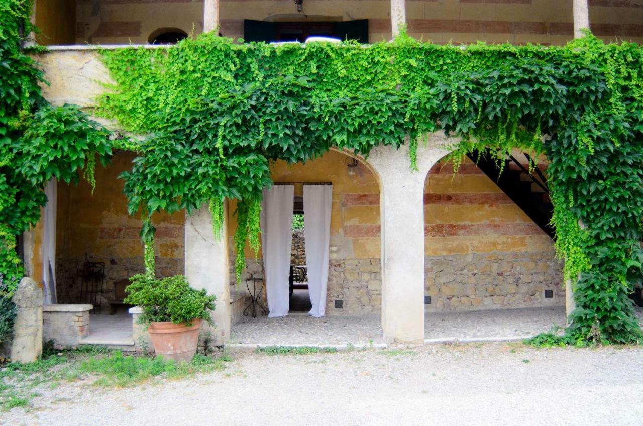 Villa Betteloni Valpolicella Suites سان بيترو في كاريانو المظهر الخارجي الصورة