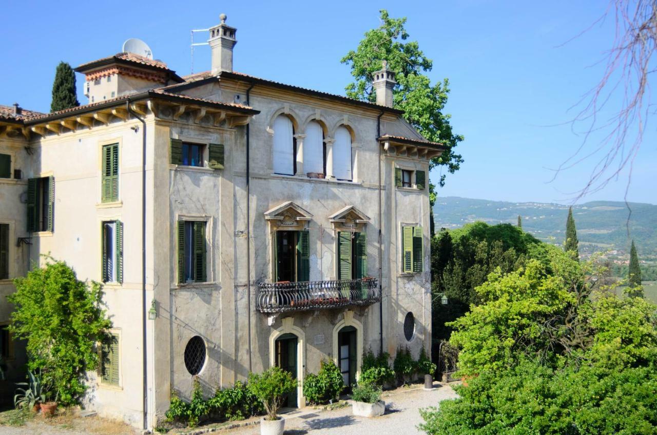 Villa Betteloni Valpolicella Suites سان بيترو في كاريانو المظهر الخارجي الصورة