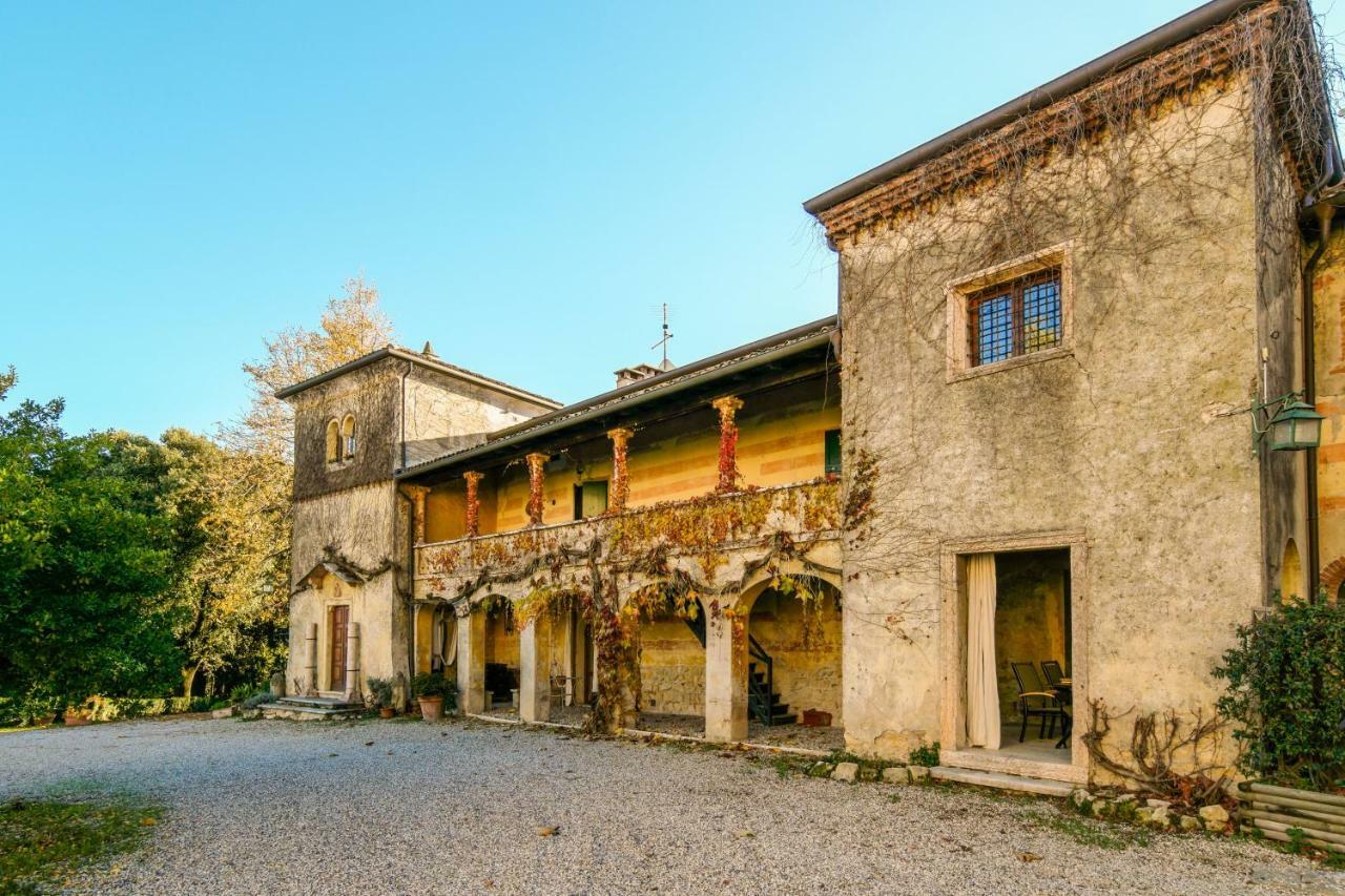 Villa Betteloni Valpolicella Suites سان بيترو في كاريانو المظهر الخارجي الصورة