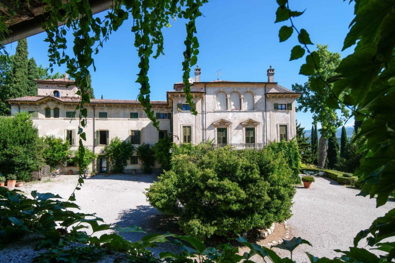 Villa Betteloni Valpolicella Suites سان بيترو في كاريانو المظهر الخارجي الصورة