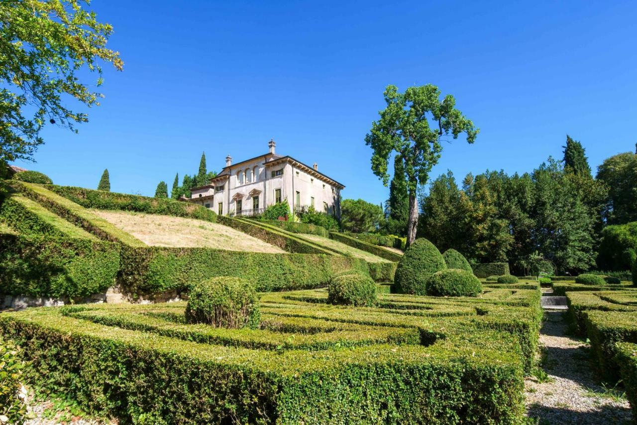 Villa Betteloni Valpolicella Suites سان بيترو في كاريانو المظهر الخارجي الصورة